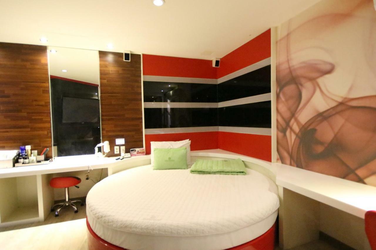 Dongrae Vov Hotel Busan Ngoại thất bức ảnh